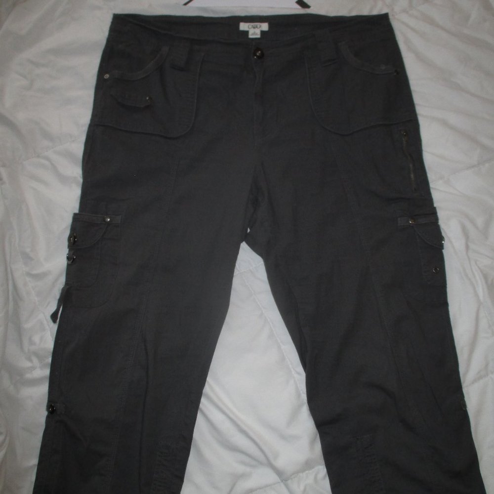 Cato Size 14 Capri Pants Womens